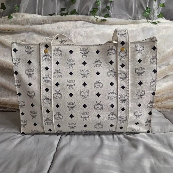 MCM White & Black Monogram Print Large Tote Bag - Picture 2 of 14